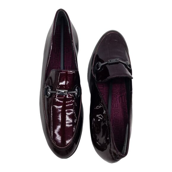 New Munro Shoes Harrison II Ruby Red Patent Leather Bit Accent Loafers 7 - Picture 7 of 11